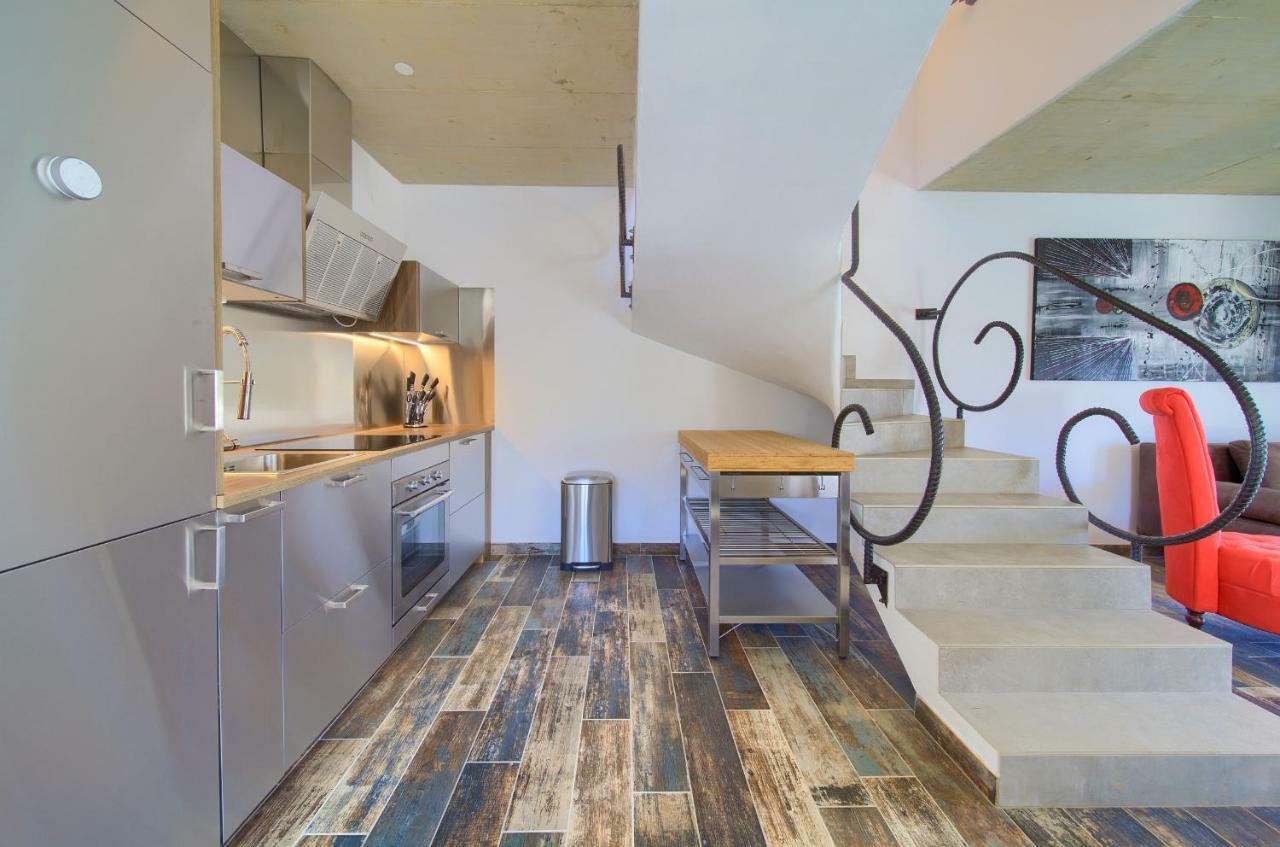 Pax Houses Vrh  外观 照片